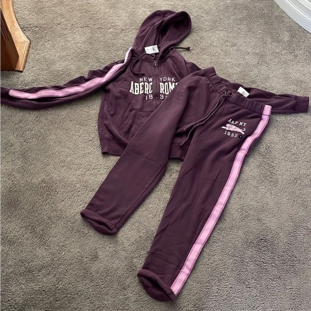 Abercrombie Set